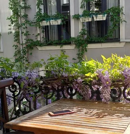 The Houses Plus Your Mansion In Стамбул